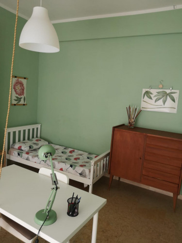 Single Bed in Cozy Twin Bedroom in Novoli - Gallery - 17