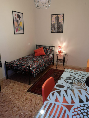 Cosy single bedroom in Novoli area - Gallery - 21