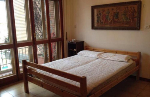  Sunny Big Room In Firenze  -  Sunny big room in Firenze  - Gallery -  1