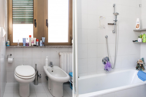 Cute single bedroom in a 3-bedroom apartment in Borgo San Paolo - Gallery - 10