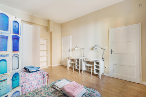 Bed in a twin bedroom, close to the Rimesse train station