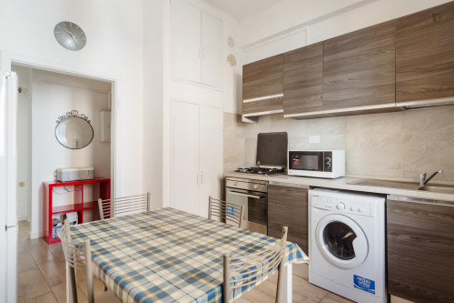 Bed in a twin bedroom, close to the Rimesse train station - Gallery - 8