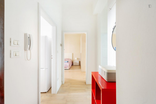 Bed in a twin bedroom, close to the Rimesse train station - Gallery - 13