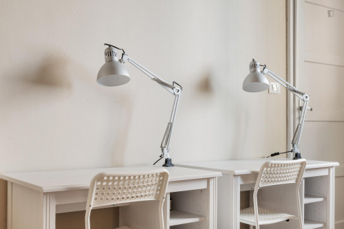 Bed in a twin bedroom, close to the Rimesse train station