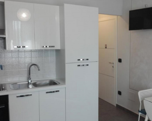 Cosy double ensuite bedroom in Cambiano Neighborhood - Gallery - 9