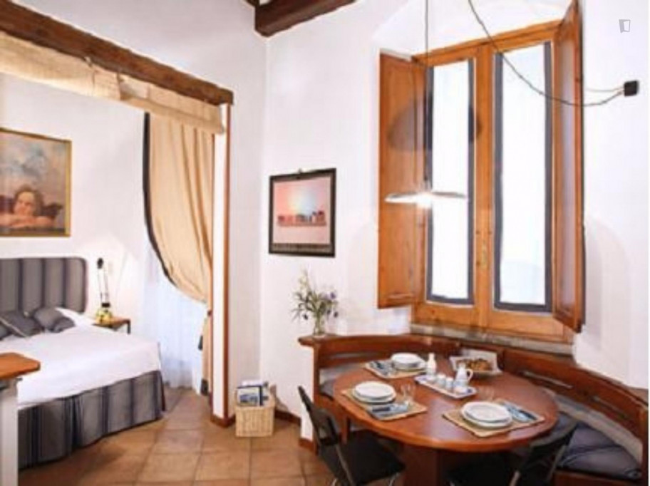 Cosy two-bedroom apartment next to the Uffizi Gallery