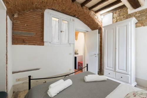 Cool 2-bedroom apartment in Florence city centre  - Gallery -  1