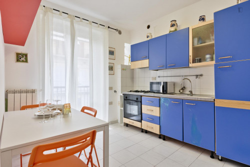 2-bedroom apartment with an outdoor area, near the Spezia metro - Gallery - 7