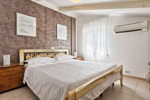 2-bedroom apartment with an outdoor area, near the Spezia metro - Gallery - 13