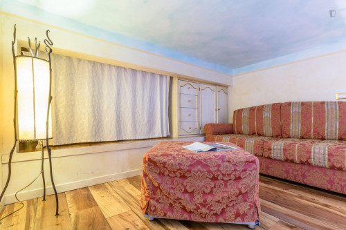 3-Bedroom apartment near Piazza della Repubblica