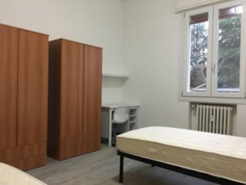 Bed in a twin bedroom in Mazzini neighbourhood
