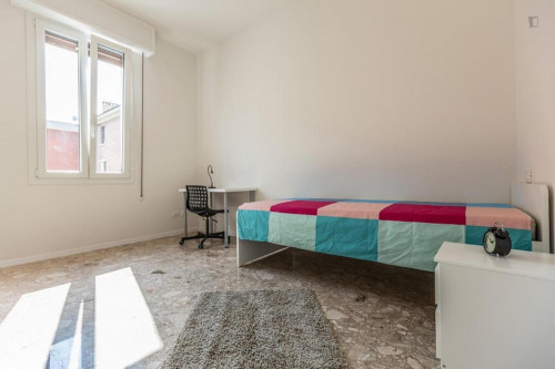 Nice single bedroom in Bolognina area - Gallery - 14