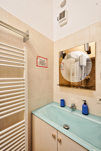 Modern studio near the Spezia metro - Gallery - 7