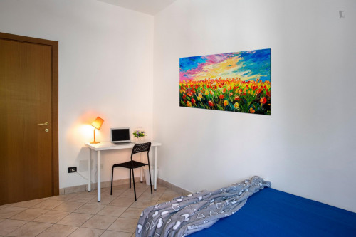 Bright double bedroom in Bellaria area