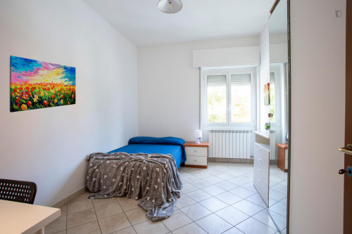  Bright Double Bedroom In Bellaria Area  -  Bright double bedroom in Bellaria area  - Gallery -  2