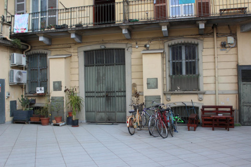 1-bedroom apartment, with outdoor area