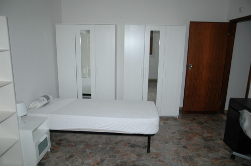 Bed in a twin bedroom in Mazzini neighbourhood