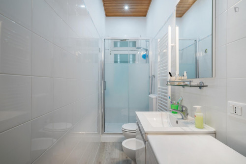 Pretty Single/Double Bedroom in Bologna - Gallery - 12