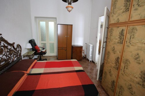 Nice double bedroom near the Paradiso metro