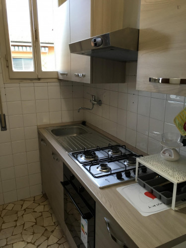 Bright single bedroom in Mazzini neighbourhood  - Gallery -  5