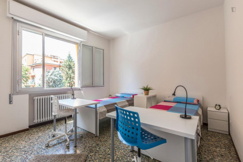  Bed In A Twin Bedroom In Mazzini Neighbourhood  -  Bed in a twin bedroom in Mazzini neighbourhood  - Gallery -  2