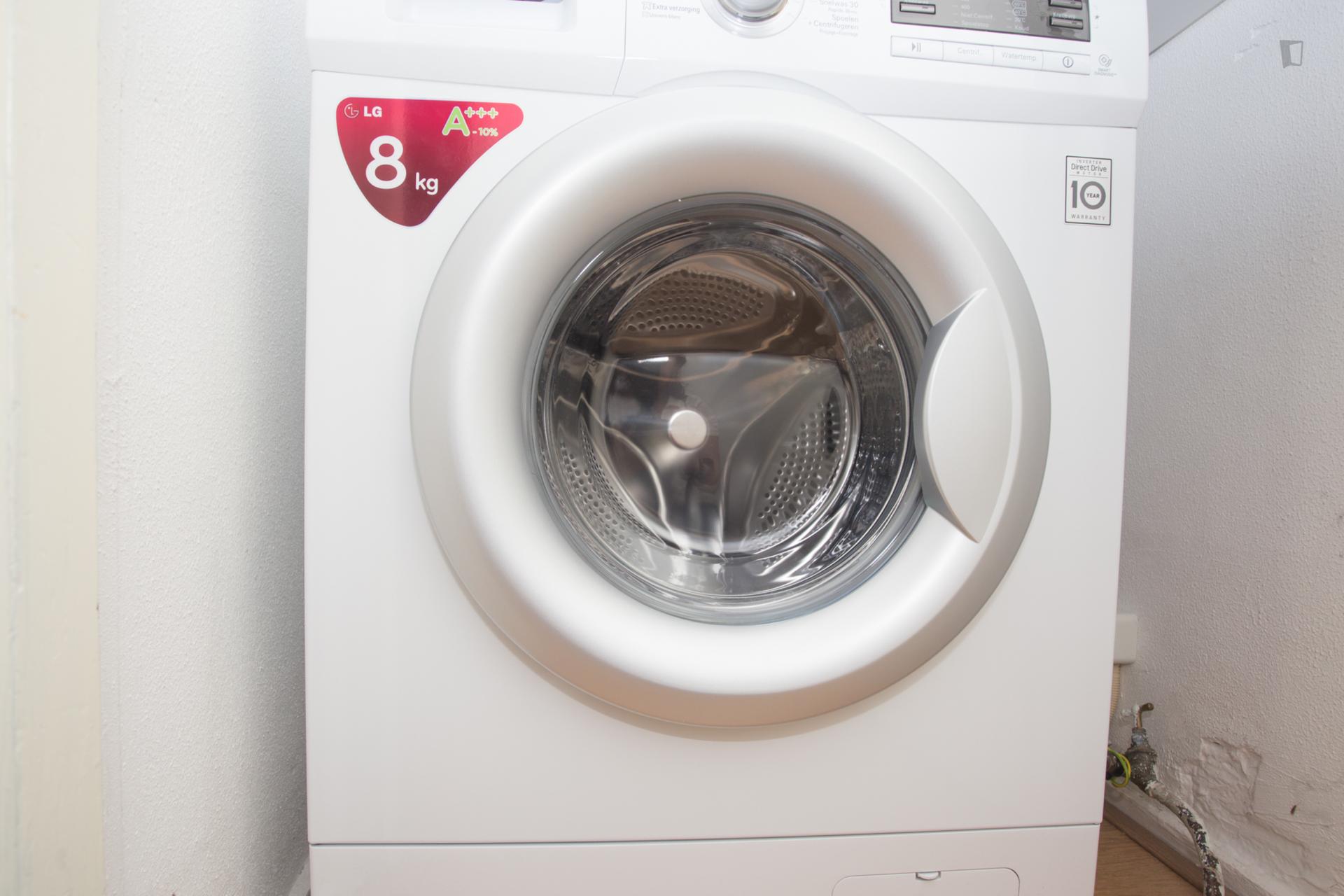 Fantastic single bedroom near Graskruid tube station