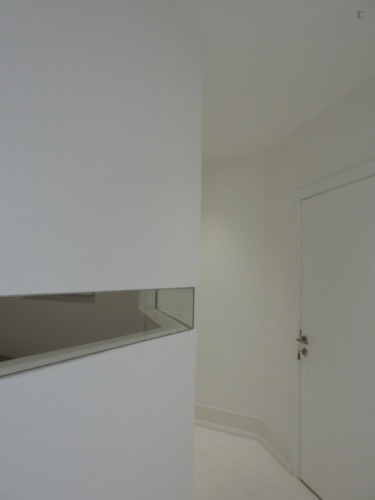 Double bedroom in a 6 bedroom flat, in Saldanha - Gallery - 7