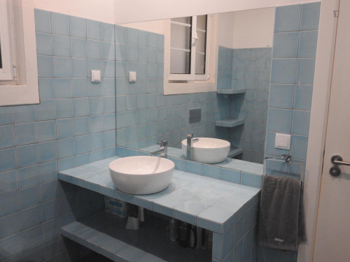 Double bedroom in a 6 bedroom flat, in Saldanha - Gallery - 16