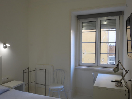 Double bedroom in a 6 bedroom flat, in Saldanha - Gallery - 29