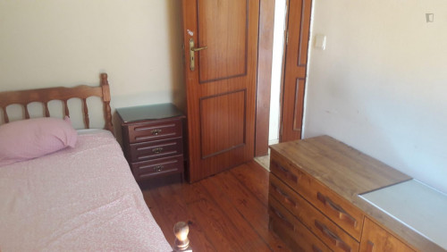 Single bedroom  - Gallery -  2