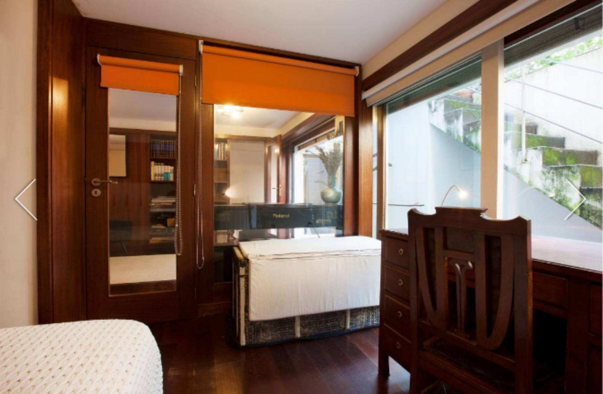 Incredible Bedroom near Parque da Cidade and Serralves
