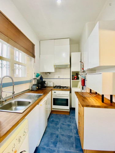 Modern 1-bedroom apartment near Alvalade metro station - Gallery - 9