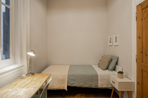 Welcoming Single Bedroom In Picoas - 1