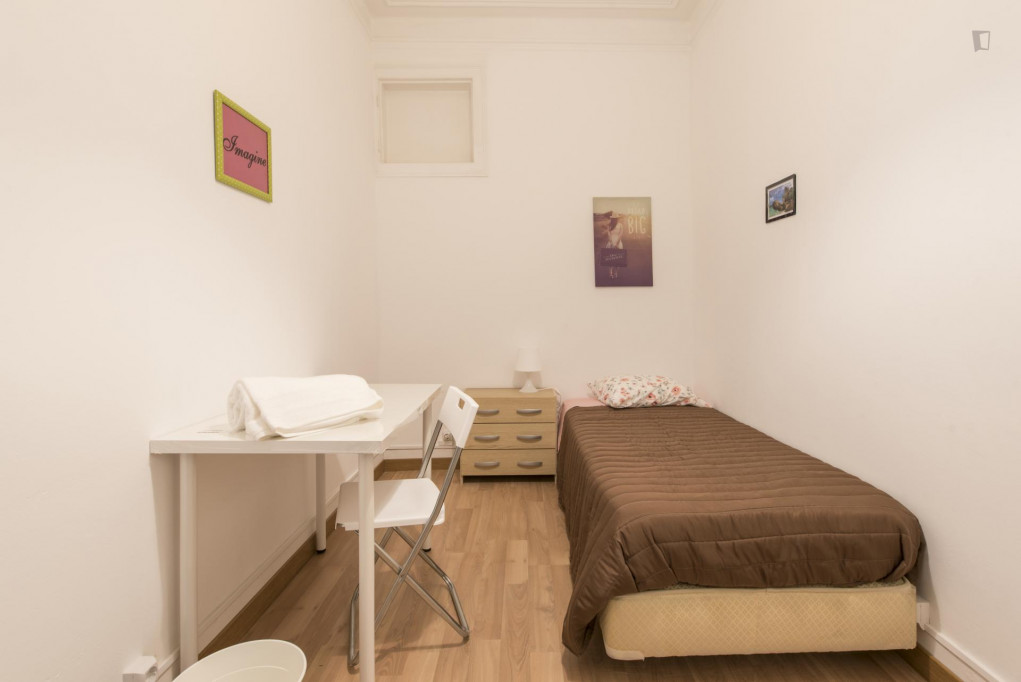 Cosy single bedroom close to Instituto Superior Técnico  - Gallery -  1