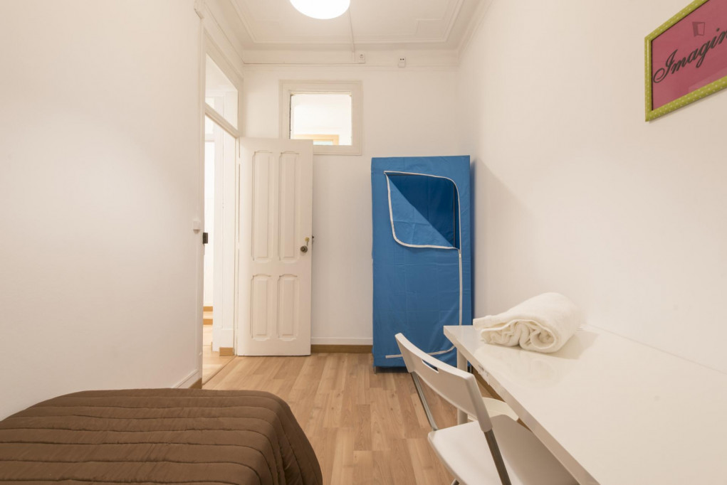 Cosy single bedroom close to Instituto Superior Técnico  - Gallery -  3