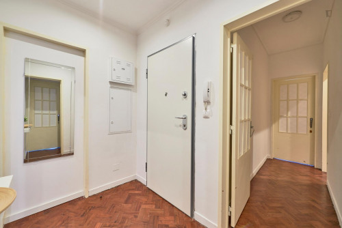 Marvellous double bedroom in Saldanha - Gallery - 16
