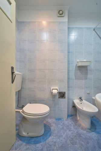 Marvellous double bedroom in Saldanha - Gallery - 5
