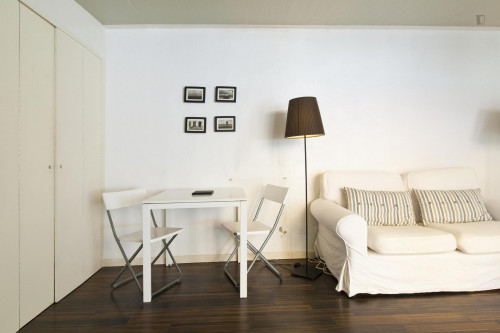 Cosy 1-bedroom apartment with a terrace in São Bento  - Gallery -  2