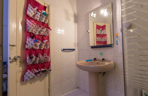 Homely single bedroom in Saldanha - Gallery - 14