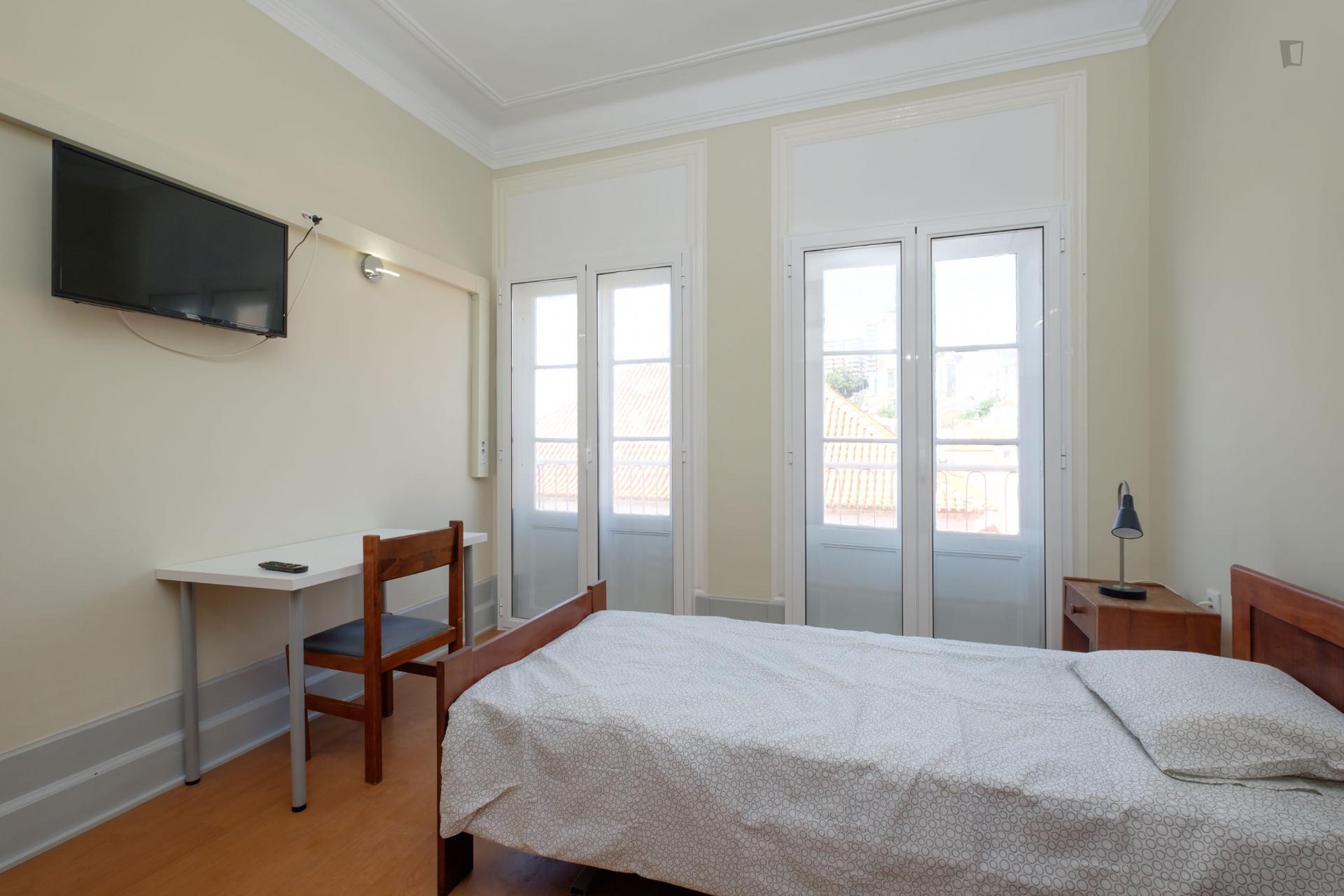 STUDIO U - Bright studio close to Universidade de Coimbra