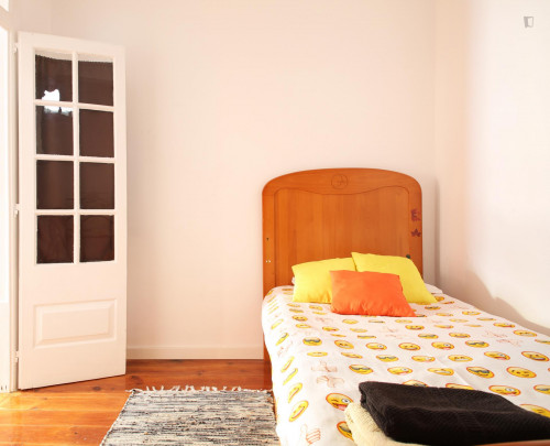 Very cool 2-bedroom apartment in green Estrela - Gallery - 13