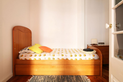 Very cool 2-bedroom apartment in green Estrela - Gallery - 14