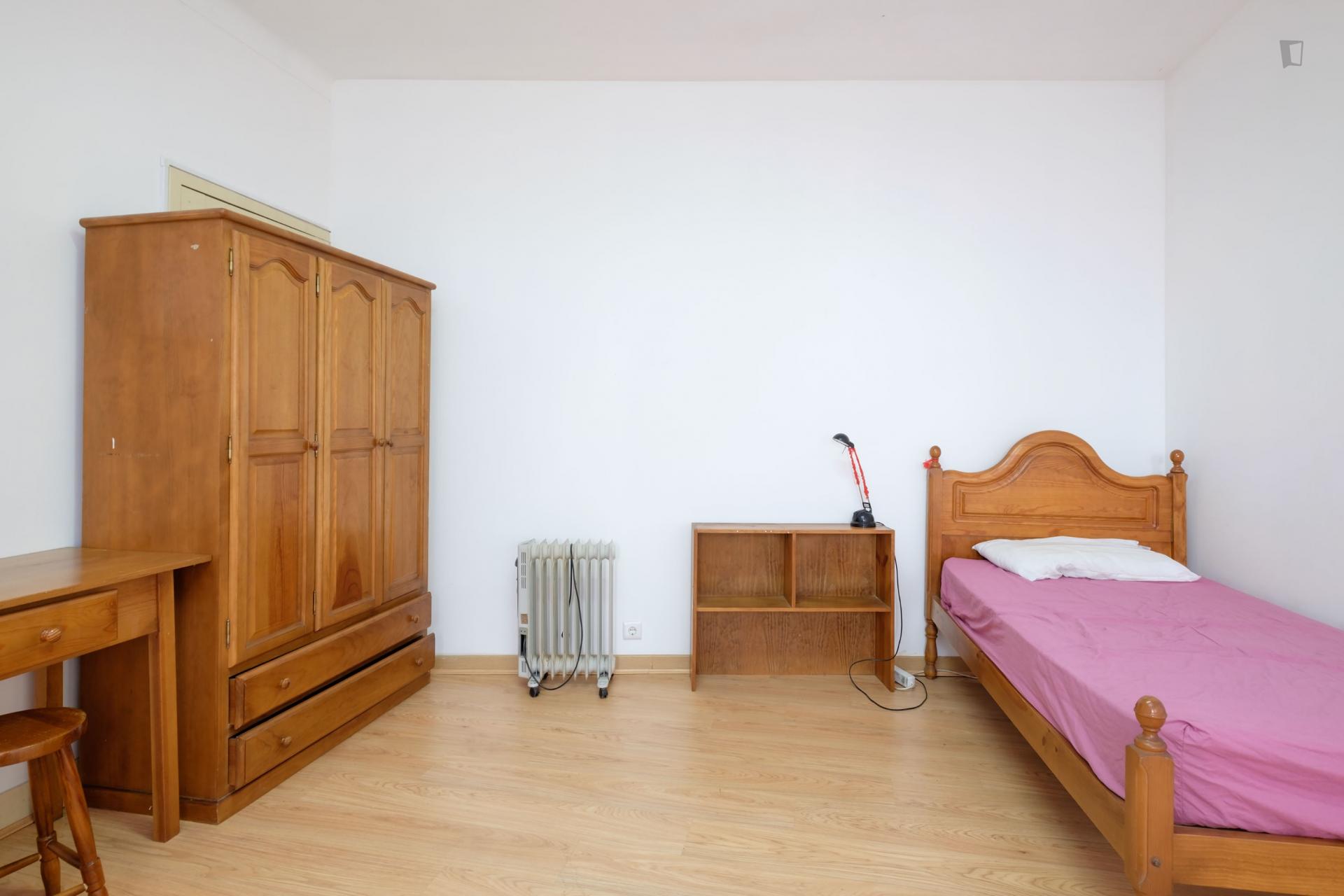 Snug Single Bedroom close to Universidade de Coimbra