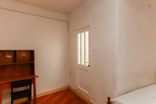 Modest single bedroom next to Universidade de Coimbra - Gallery - 18