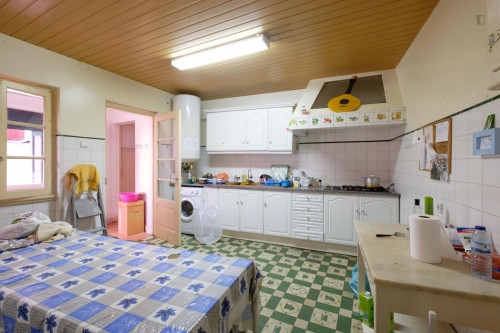 Modest single bedroom next to Universidade de Coimbra - Gallery - 15