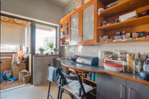 Great double bedroom with a private bathroom, close to Universidade Europeia - Gallery - 9