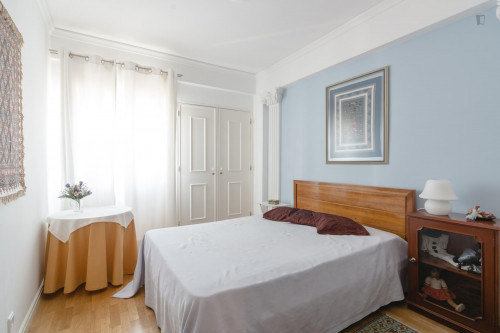 Great Double Bedroom With A Private Bathroom, Close To Universidade Europeia - 2