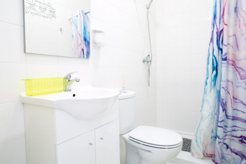 Cute single bedroom close to Jardim Arco do Cego - Gallery - 7