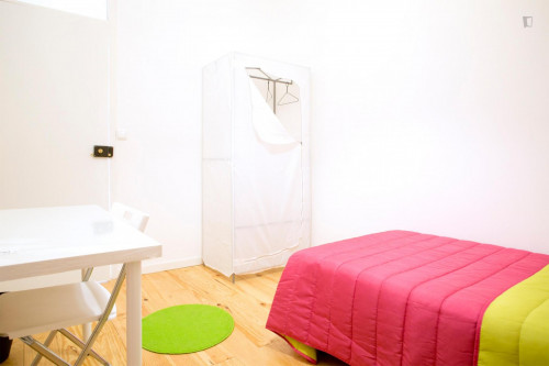 Cute single bedroom close to Jardim Arco do Cego  - Gallery -  2