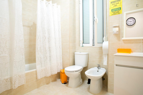 Cute single bedroom close to Jardim Arco do Cego - Gallery - 6